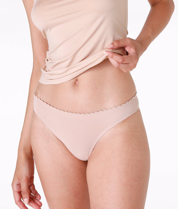 Lovable Brasiliano invisible softness, nude