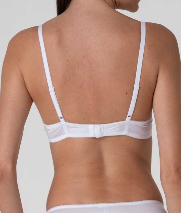 Lovable Beauty Curves Underwired Bra in lace, white