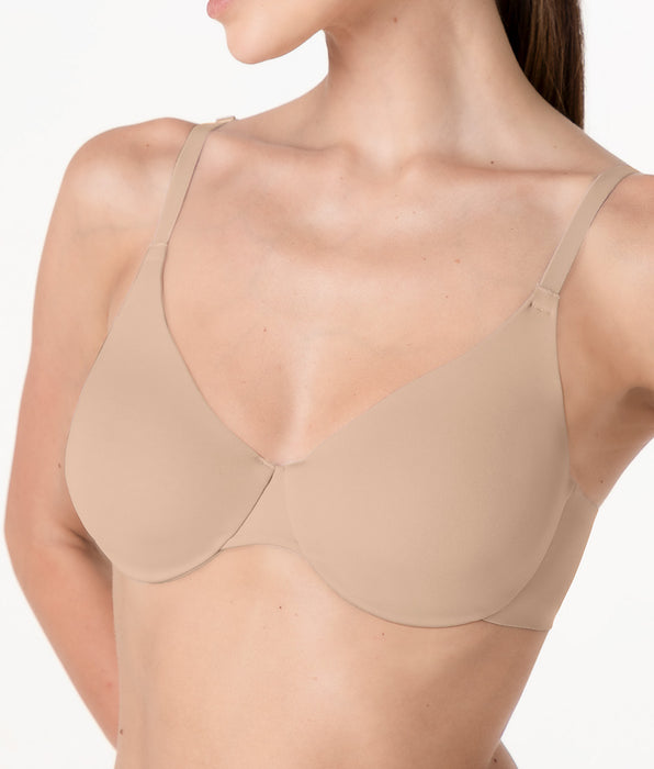 Lovable Reggiseno con Ferretto Senza Imbottitura Invisible Essence in microfibra, nudo chiaro