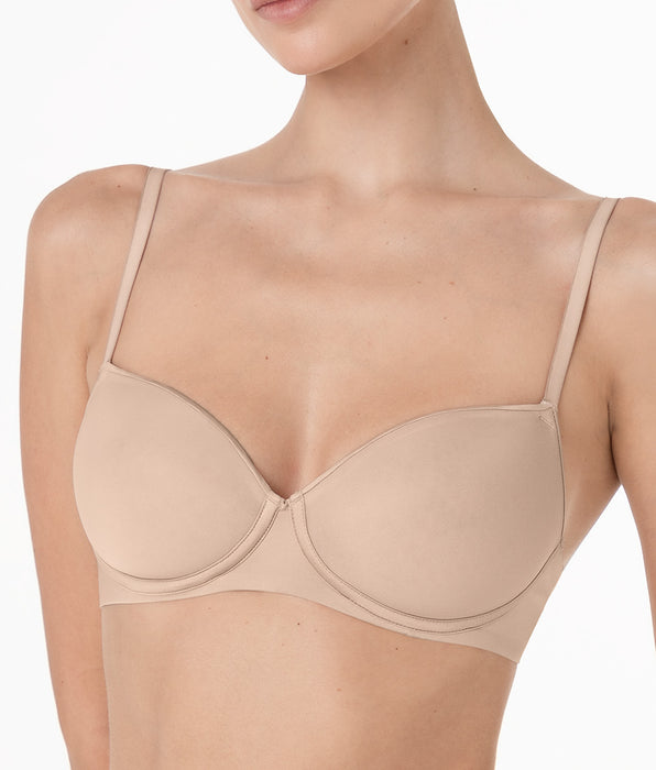 Lovable Reggiseno Senza Ferretto Coppa Spacer Invisible Breeze in microfibra, nudo chiaro