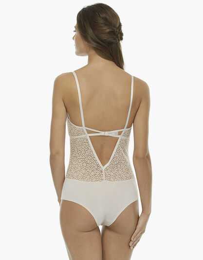 Body imbottito con coppa taglio a 2, latte, corpo in pizzo e microfibra , , LOVABLE