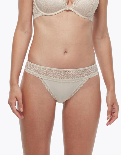 Brasiliano latte, in pizzo elastico all over, microfibra e balzina in pizzo elasticizzato, , LOVABLE