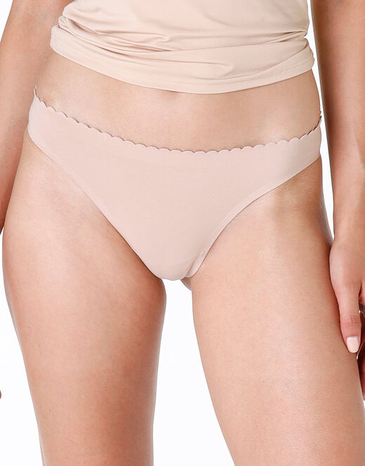 Lovable Brasiliano invisible softness, nude